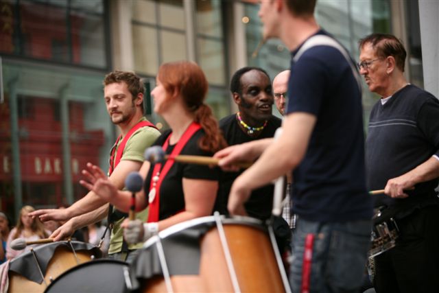 this is not bristol samba... this is not bristol samba...